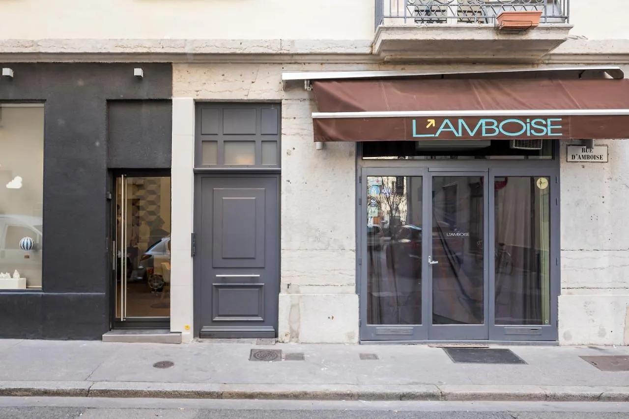 Honore - Suites Amboise Lyon Apartment