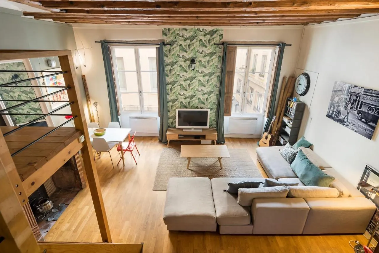 Honore - Suites Amboise Lyon 0*,